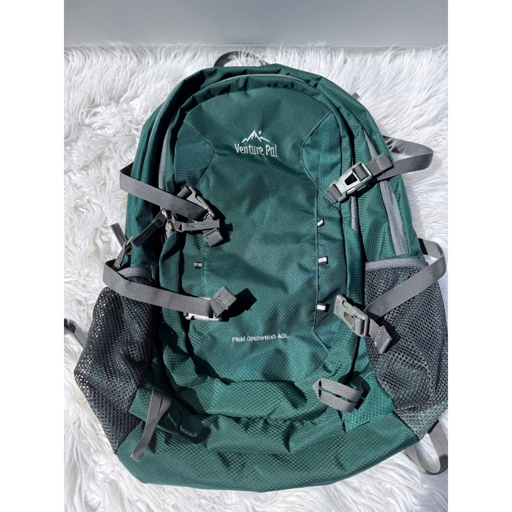 Venture Pal 40L Green Hiking Backpack Lightweight Packable Travel Daypack Unisex